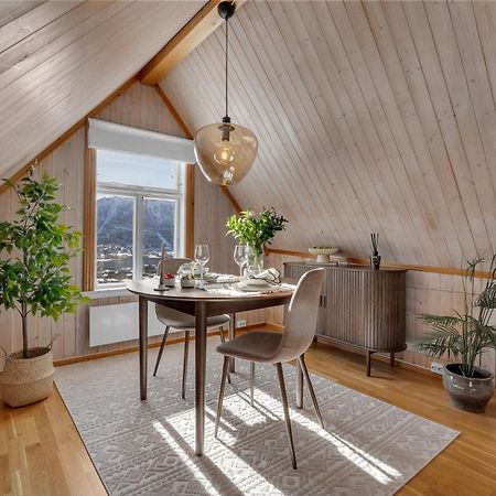 Cozy Central Loft Apartment With Amazing View Tromso Ngoại thất bức ảnh