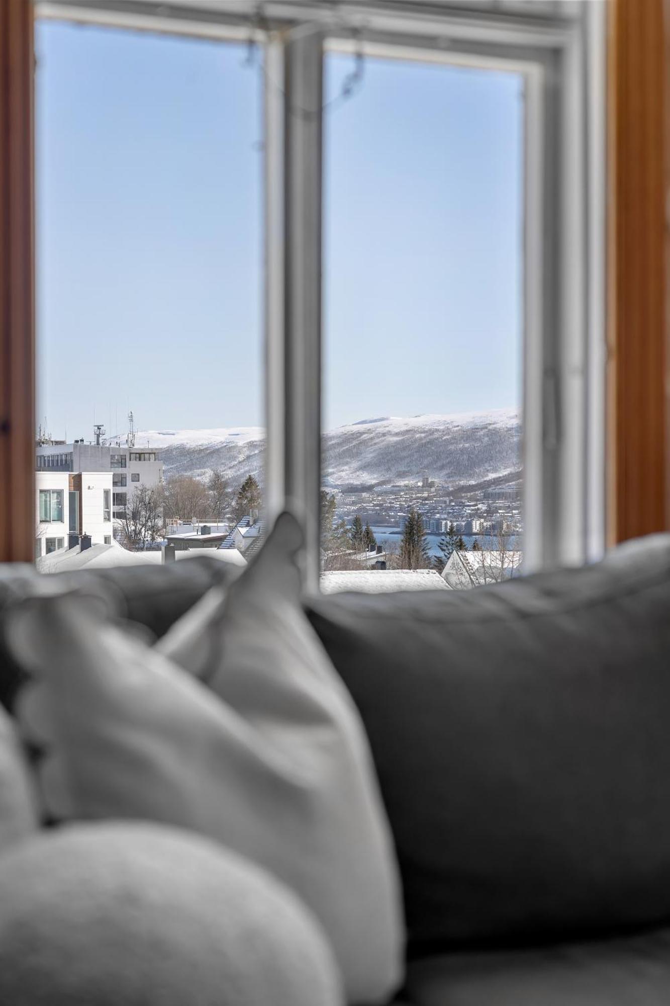 Cozy Central Loft Apartment With Amazing View Tromso Ngoại thất bức ảnh