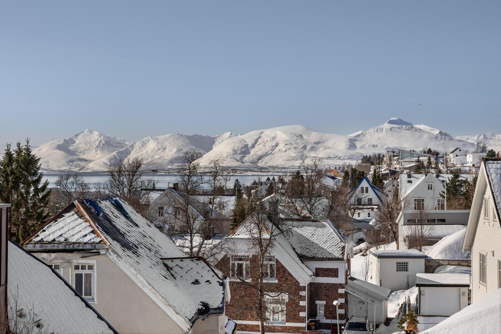 Cozy Central Loft Apartment With Amazing View Tromso Ngoại thất bức ảnh
